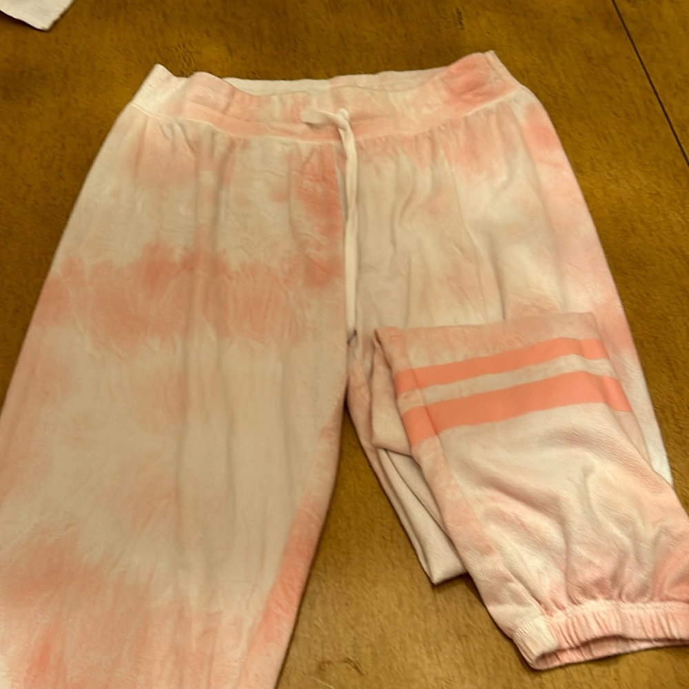 PJ Salvage pinky peach color lounge pants.